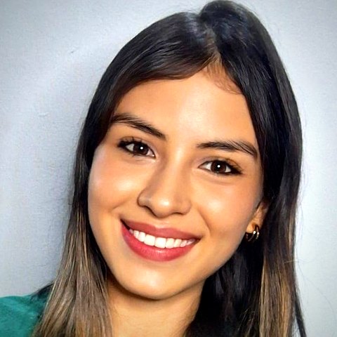 Emily Hernández